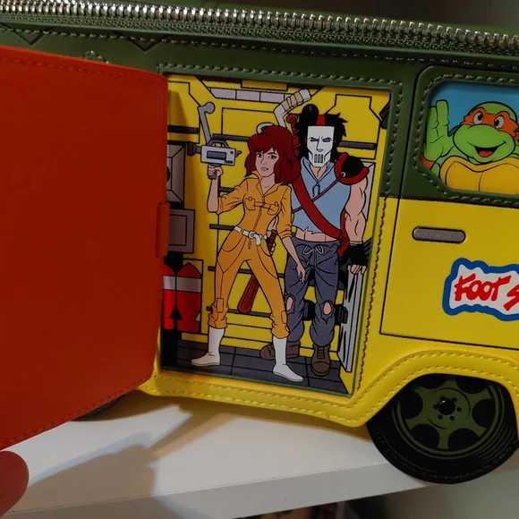 Toy Van - Green, Yellow, Orange - Picture 7 of 9